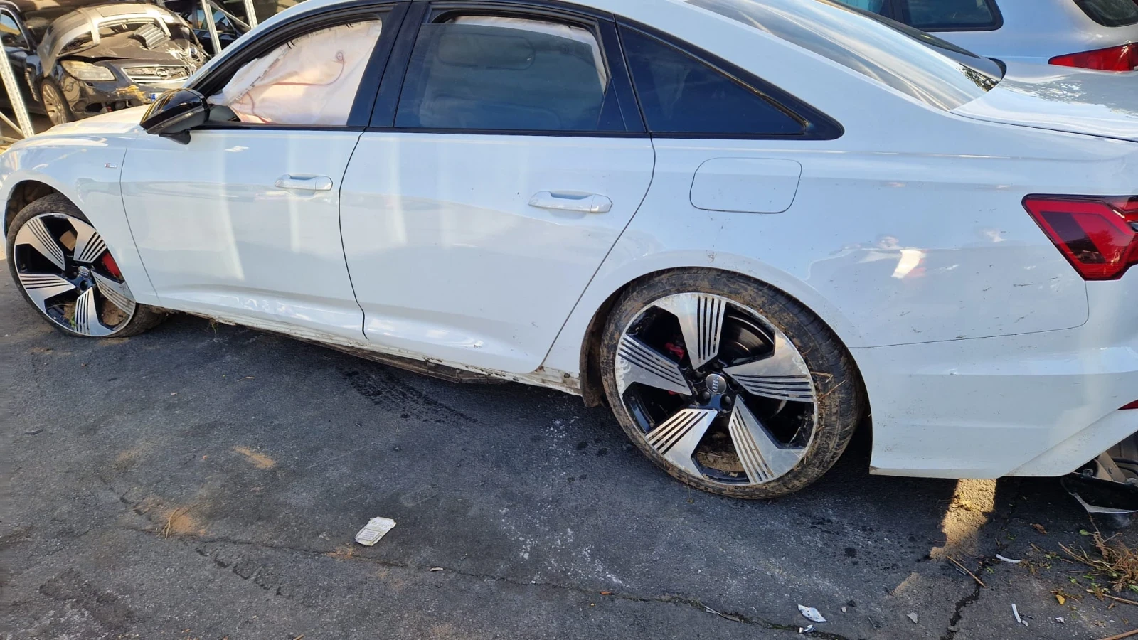 Audi A6 A6 ������ �������� 380�.�. | Mobile.bg � ����������� 12