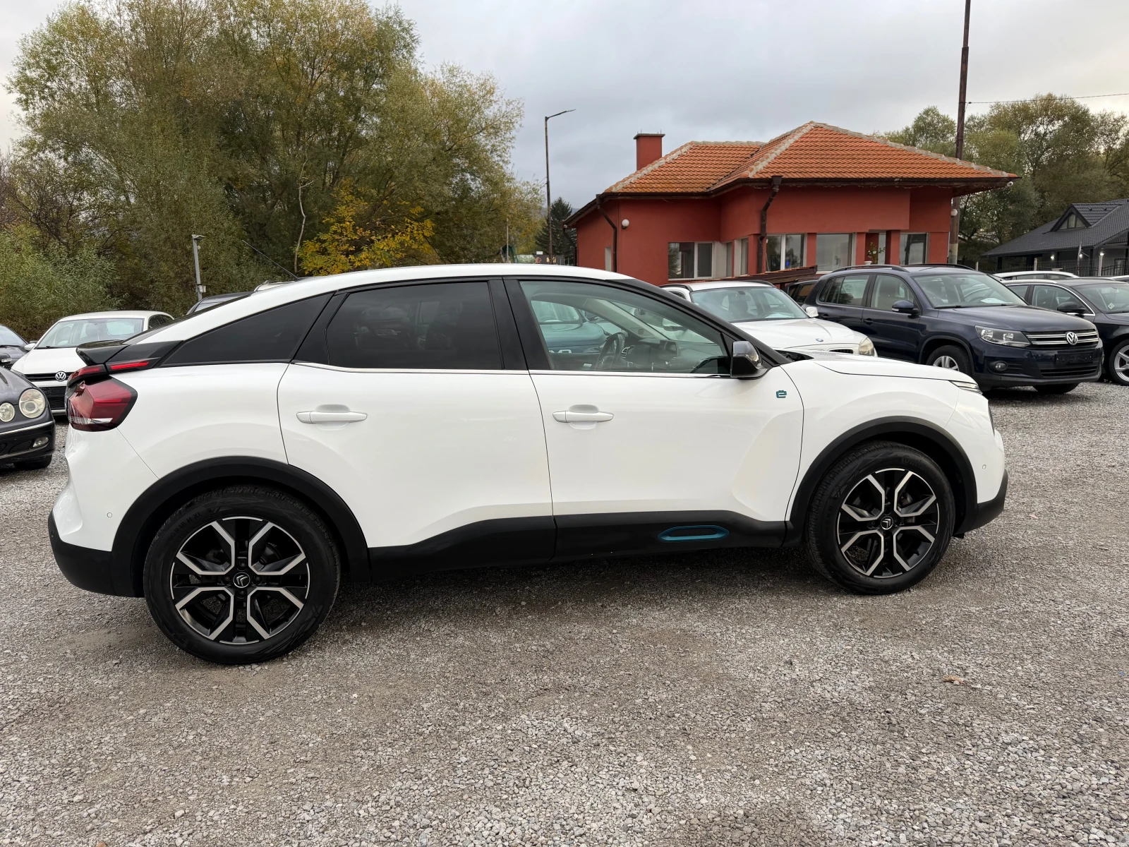 Citroen C4 E-C4, снимка 7 - Автомобили и джипове - 56709455