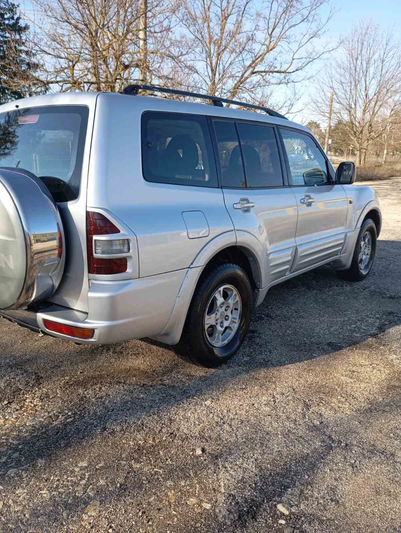 Mitsubishi Pajero, снимка 6 - Автомобили и джипове - 48412281