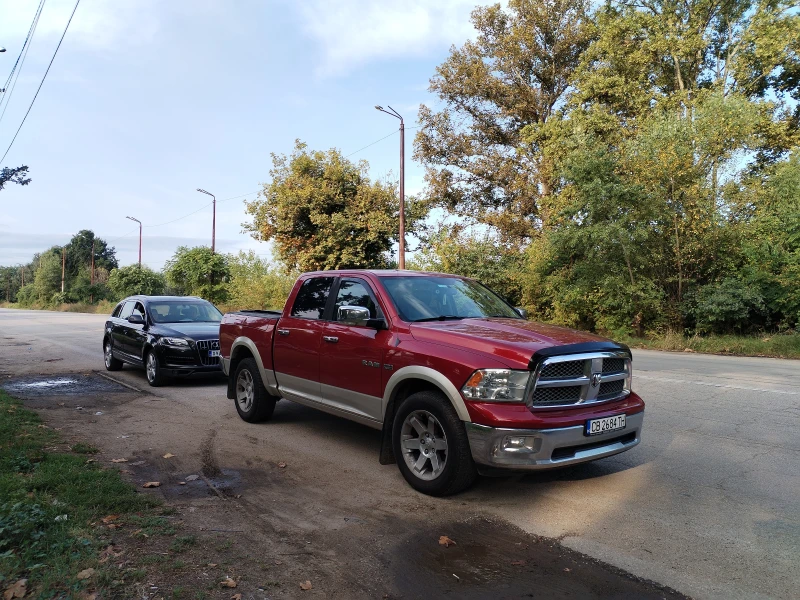 Dodge RAM 1500 5.7 HEMI   LARAMI, снимка 4 - Автомобили и джипове - 49410992