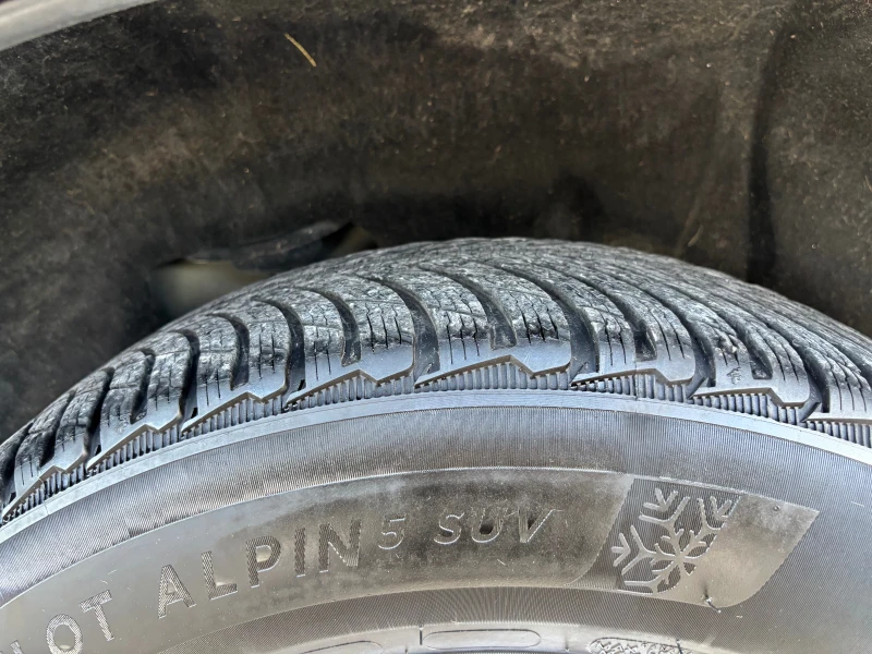 Volvo XC60 2.0D3-DIGITAL COCKPIT* * * , снимка 16 - Автомобили и джипове - 49494343