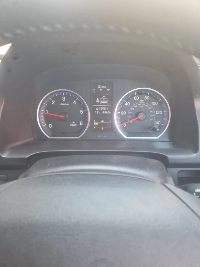 Honda Cr-v 2.2 I DTEC 4wd Executive , снимка 10 - Автомобили и джипове - 52253782