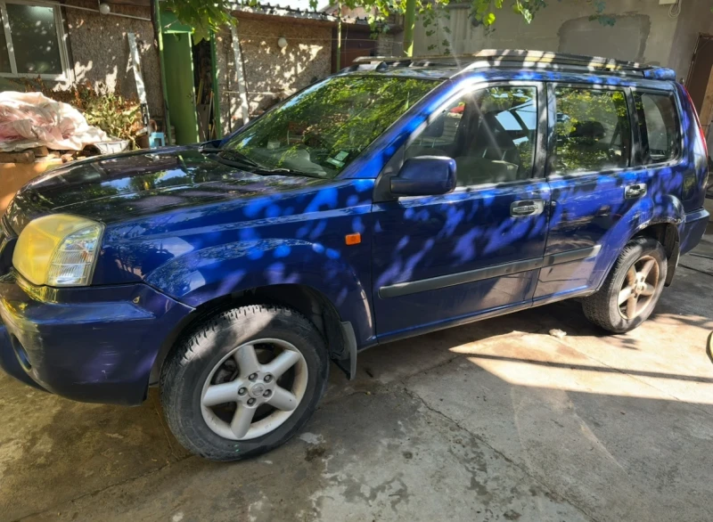 Nissan X-trail 2.0, снимка 2 - Автомобили и джипове - 52113897