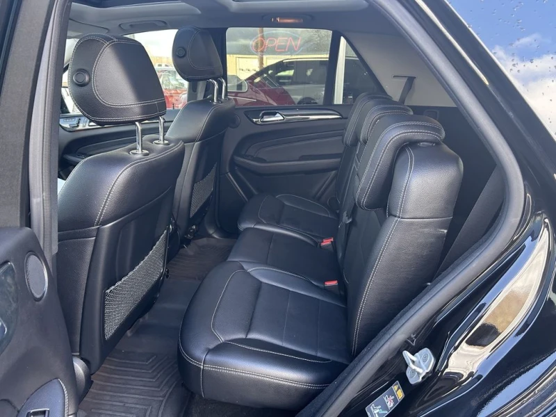 Mercedes-Benz ML 350 HARMAN&KARDON* BLINDSPOT* ПАМЕТ* ПОДГРЕВ* ШИБИДАХ, снимка 16 - Автомобили и джипове - 52627523