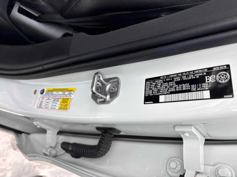 Volvo Xc90  Momentum /360/ПОДГРЕВИ/PANO/DISTRONIC, снимка 10 - Автомобили и джипове - 53422245