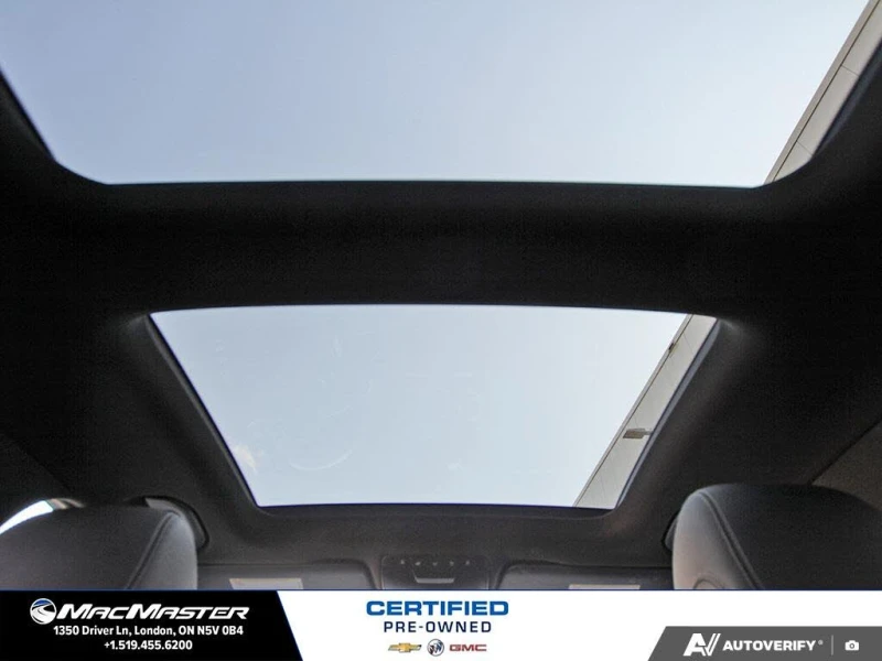 Mercedes-Benz GLC 300 AMG* PACK* 9G* ПОДГРЕВ* КАМЕРА* КЕЙЛЕС* , снимка 15 - Автомобили и джипове - 53474902