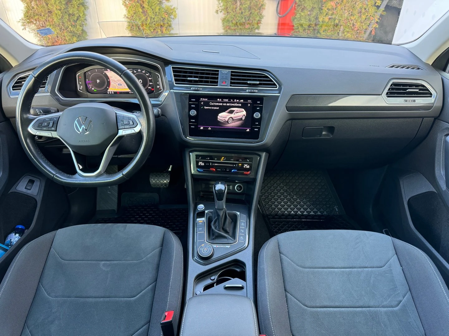 VW Tiguan Elegance 2.0 TDI SCR 4MOTION DSG - изображение 9