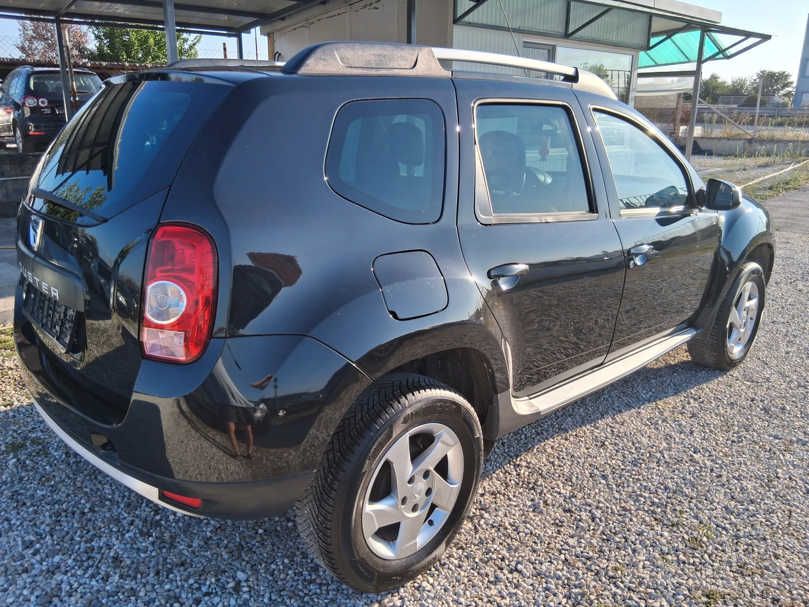 Dacia Duster 1.6 бензин  - изображение 5