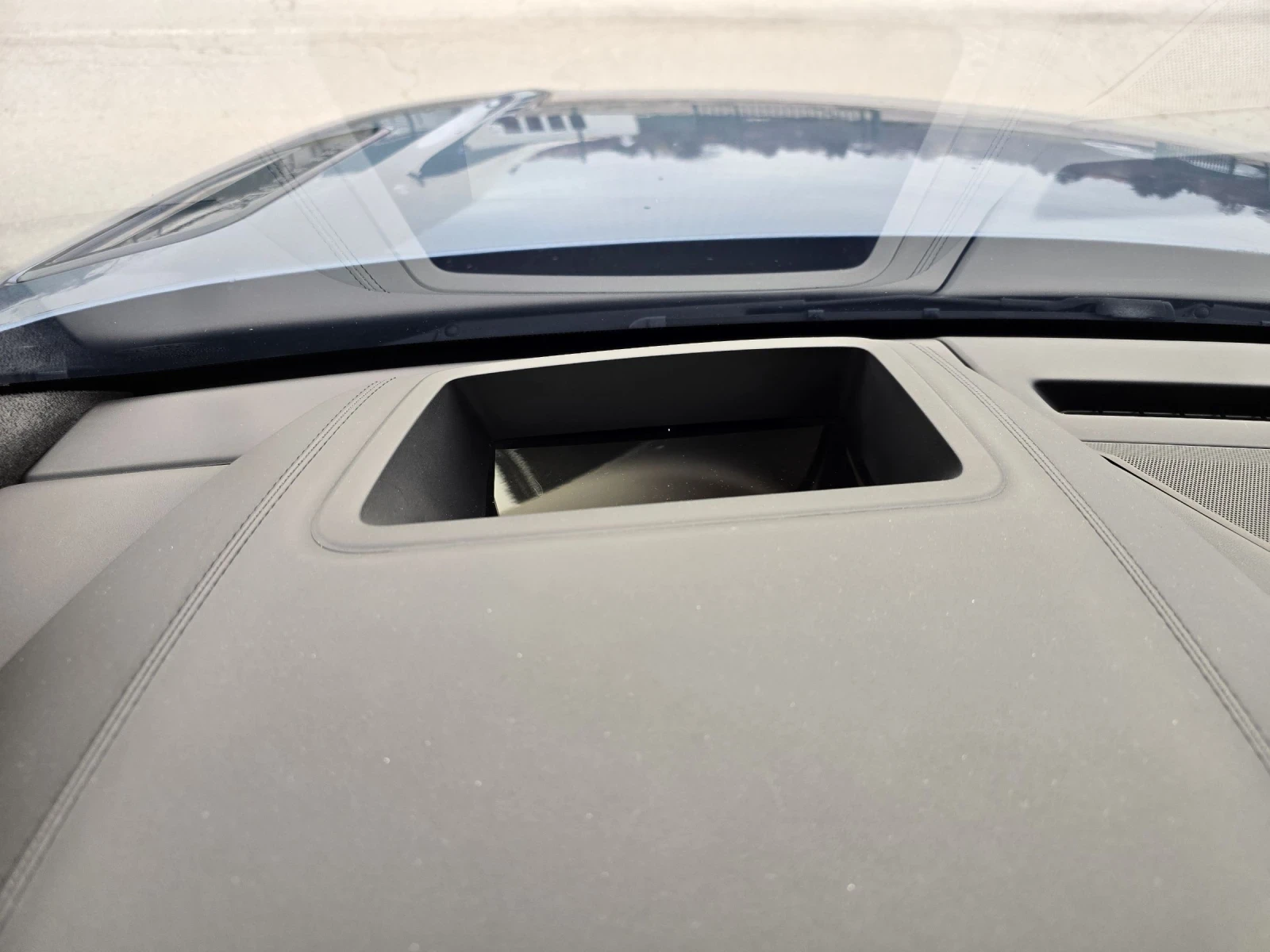 Land Rover Range Rover Velar SV/AUTOBIOGRAPHY/PANORAMA/CAMERA/76KM | Mobile.bg   17