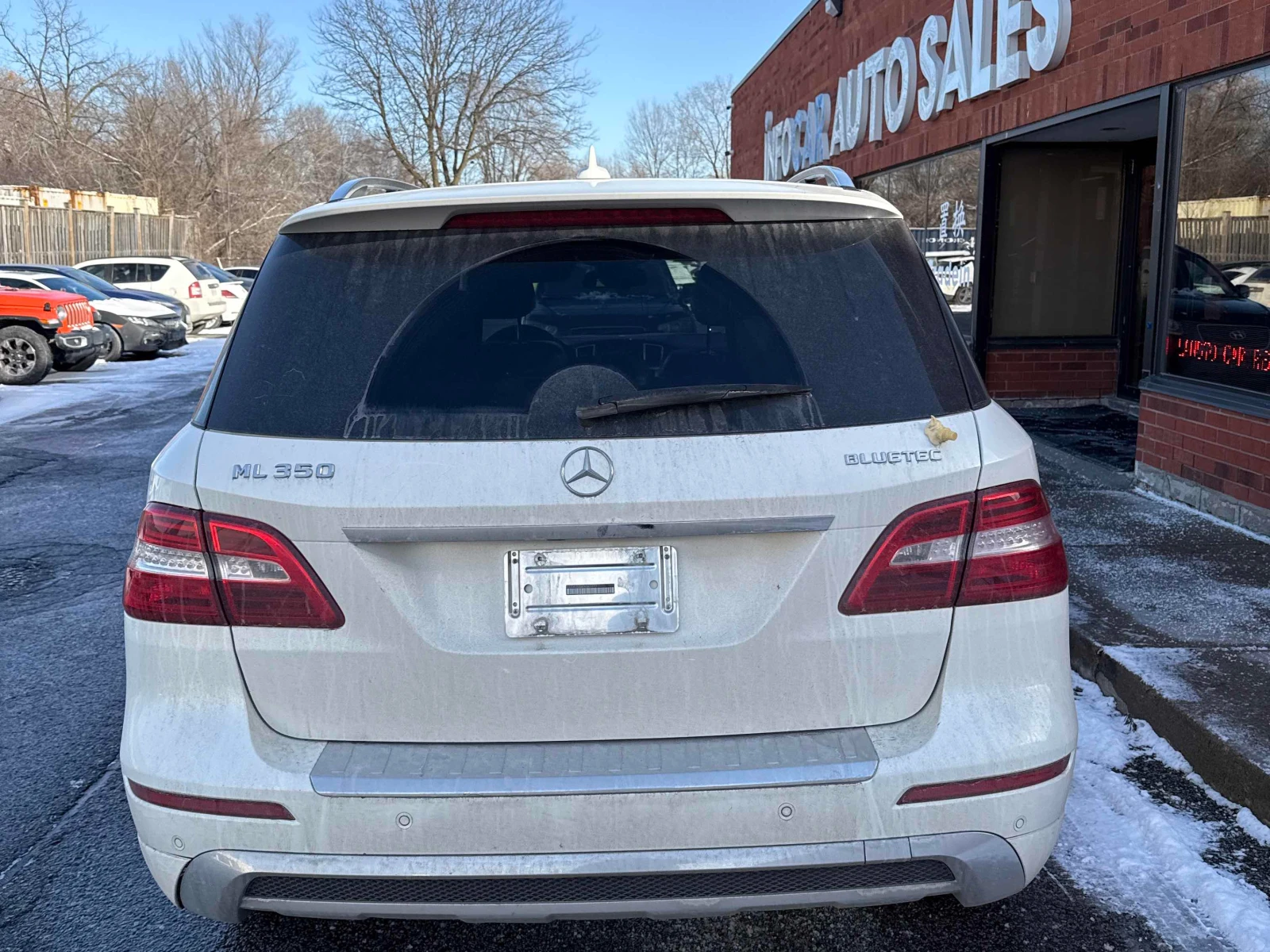 Mercedes-Benz ML 350 4M* AMG-pkg* Пано* Подгрев* 360View* Harman/Kardon - изображение 5