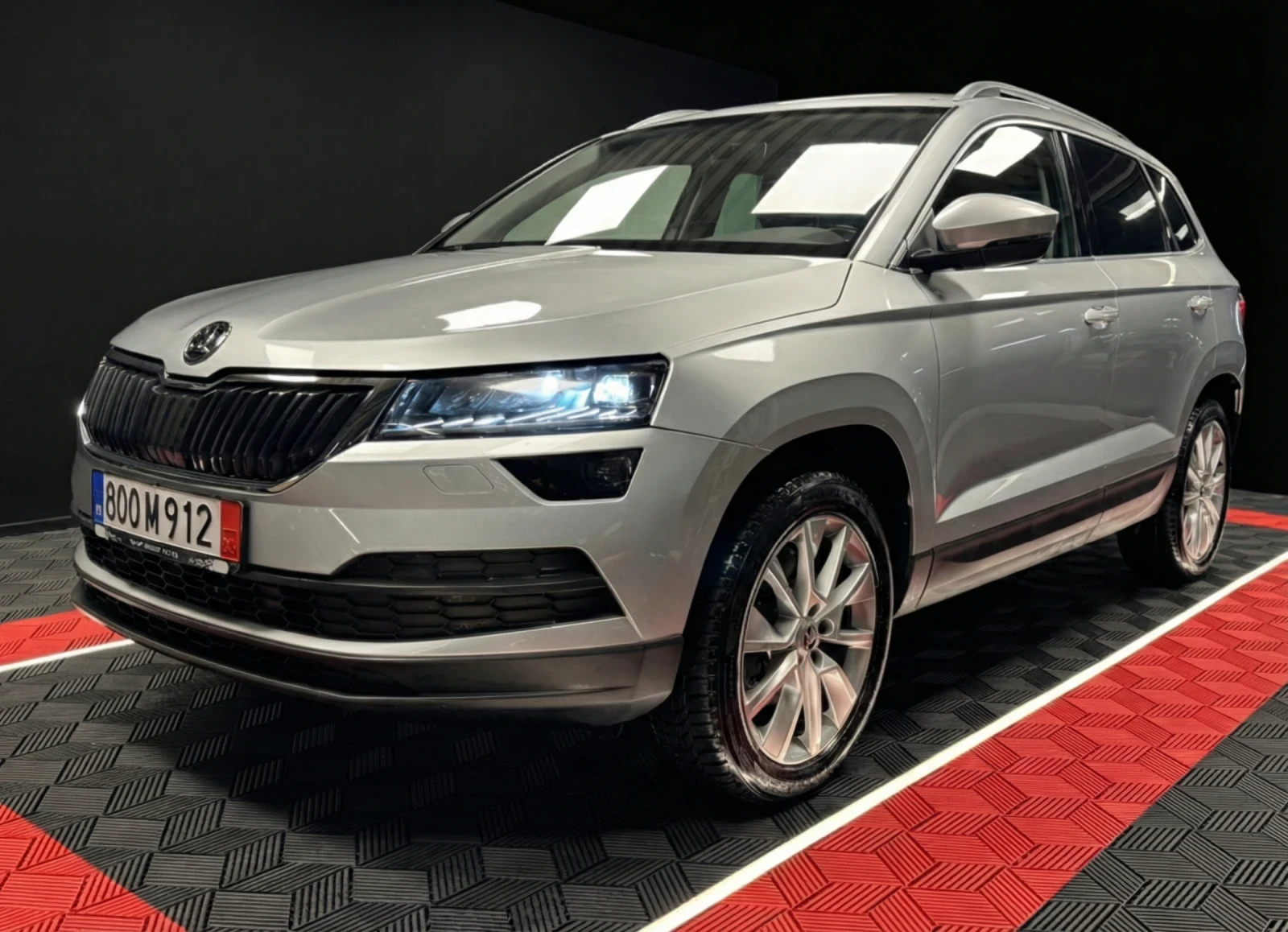 Skoda Karoq 1.6TDI // PANORAMA // DSG// ����������� �� 2028� | Mobile.bg � ����������� 1