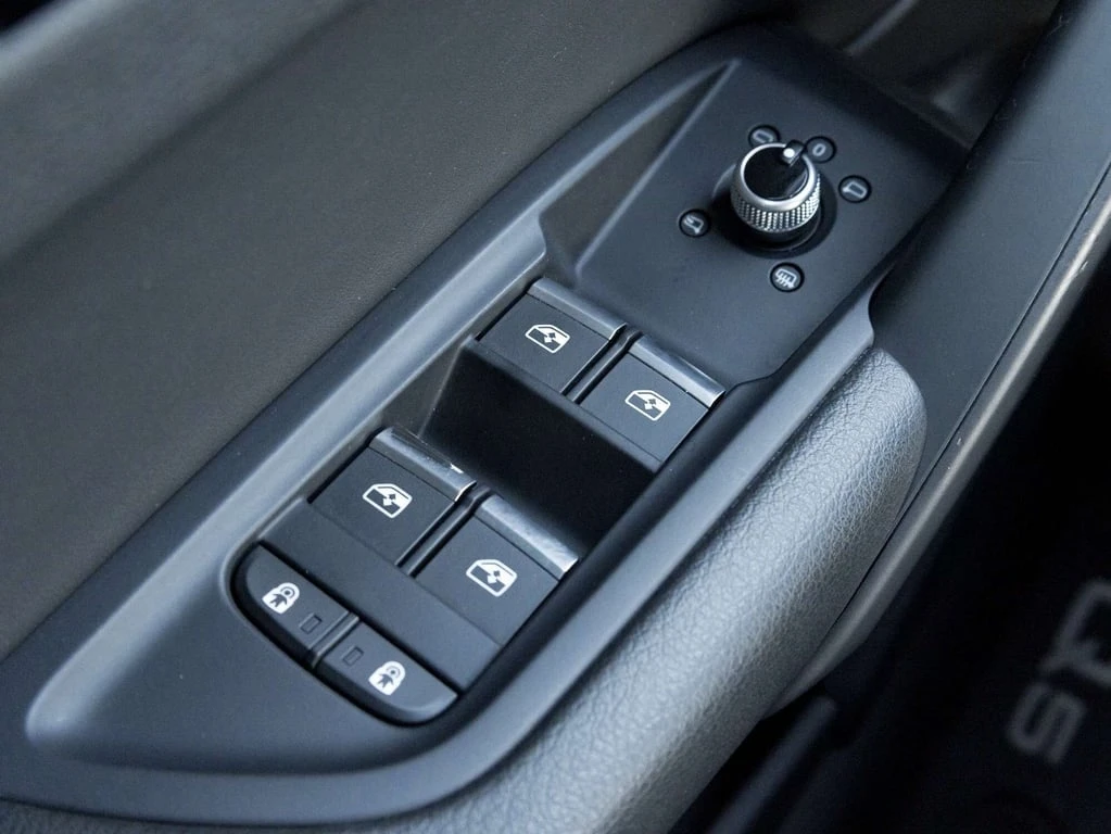 Audi Q5 * S Line quattro Premium * CARFAX * ���� �� �� | Mobile.bg � ����������� 7