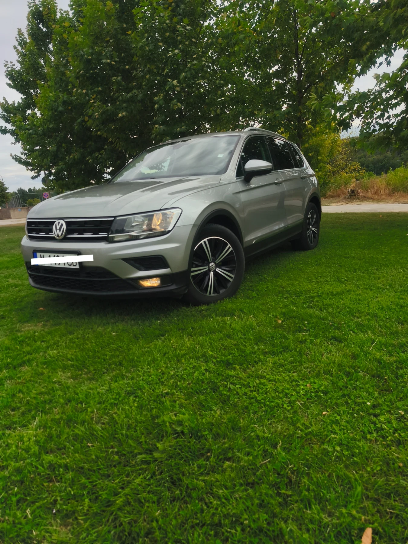 VW Tiguan 2.0 D 150, снимка 3 - Автомобили и джипове - 55702033