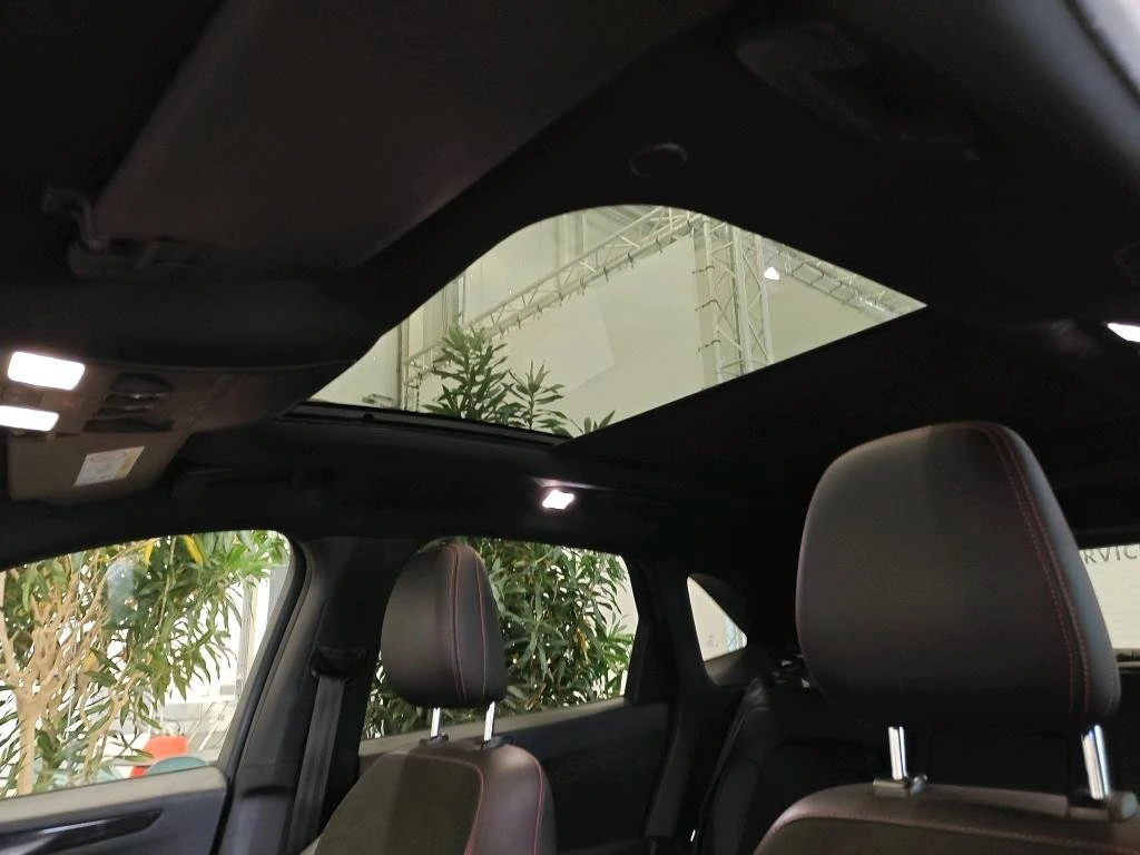 Ford Kuga 1.5 EcoBoost ST Line X , снимка 7 - Автомобили и джипове - 53900162