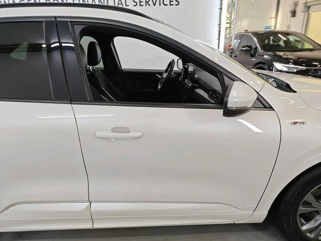 Ford Kuga 1.5 EcoBoost ST Line X , снимка 12 - Автомобили и джипове - 53900162