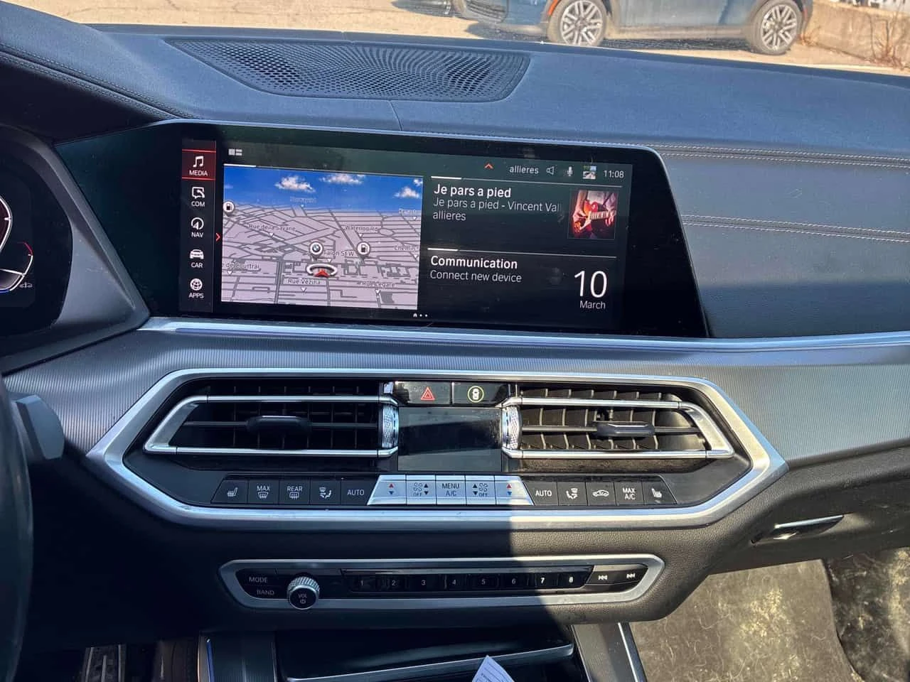 BMW X5 * xDrive40i * М СПОРТ * ПАНОРАМА* 360КАМЕРИ* , снимка 9 - Автомобили и джипове - 54240465