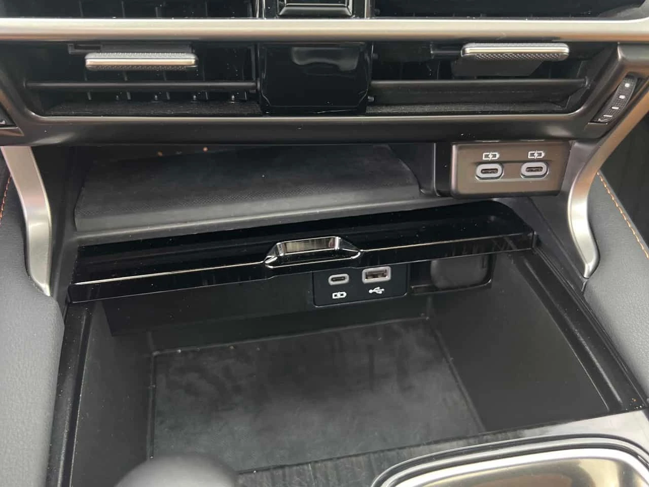 Lexus RX 350 2 КЛЮЧА * ДИСТРОНИК * ОБДУХВАНЕ * PANO , снимка 12 - Автомобили и джипове - 55074101