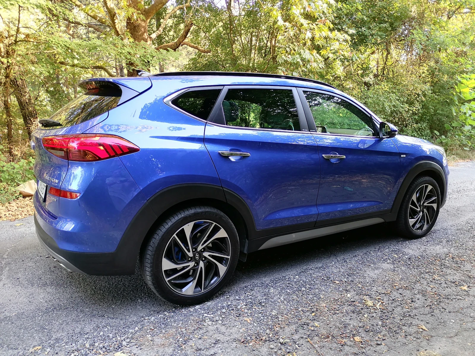 Hyundai Tucson 2.0CRDI* Premium* 4х4* 185кс* Пано* Германия , снимка 4 - Автомобили и джипове - 55624342