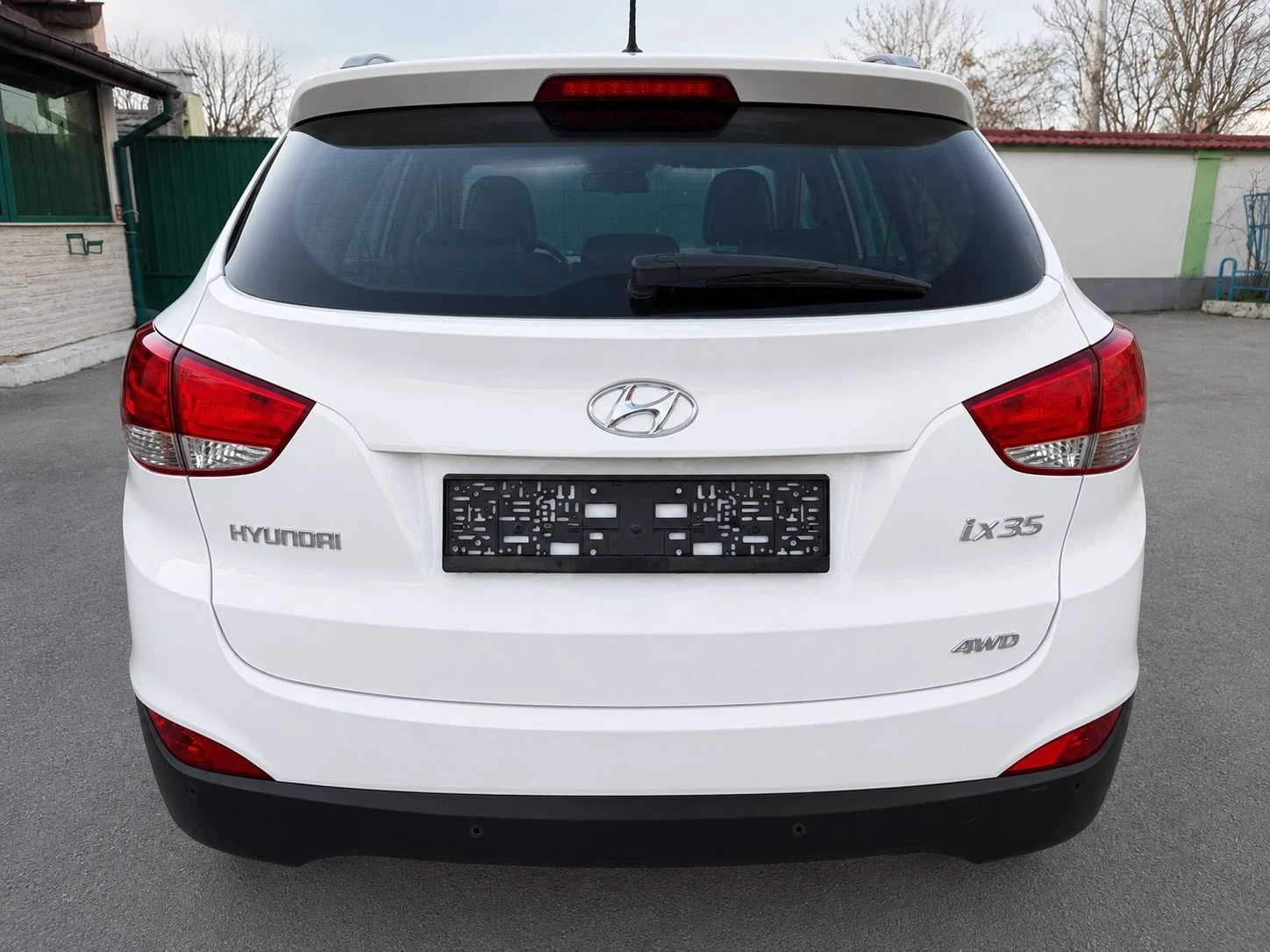 Hyundai IX35 2.0i 4x4 Premium 163к.с. Швейцария, снимка 7 - Автомобили и джипове - 56167557