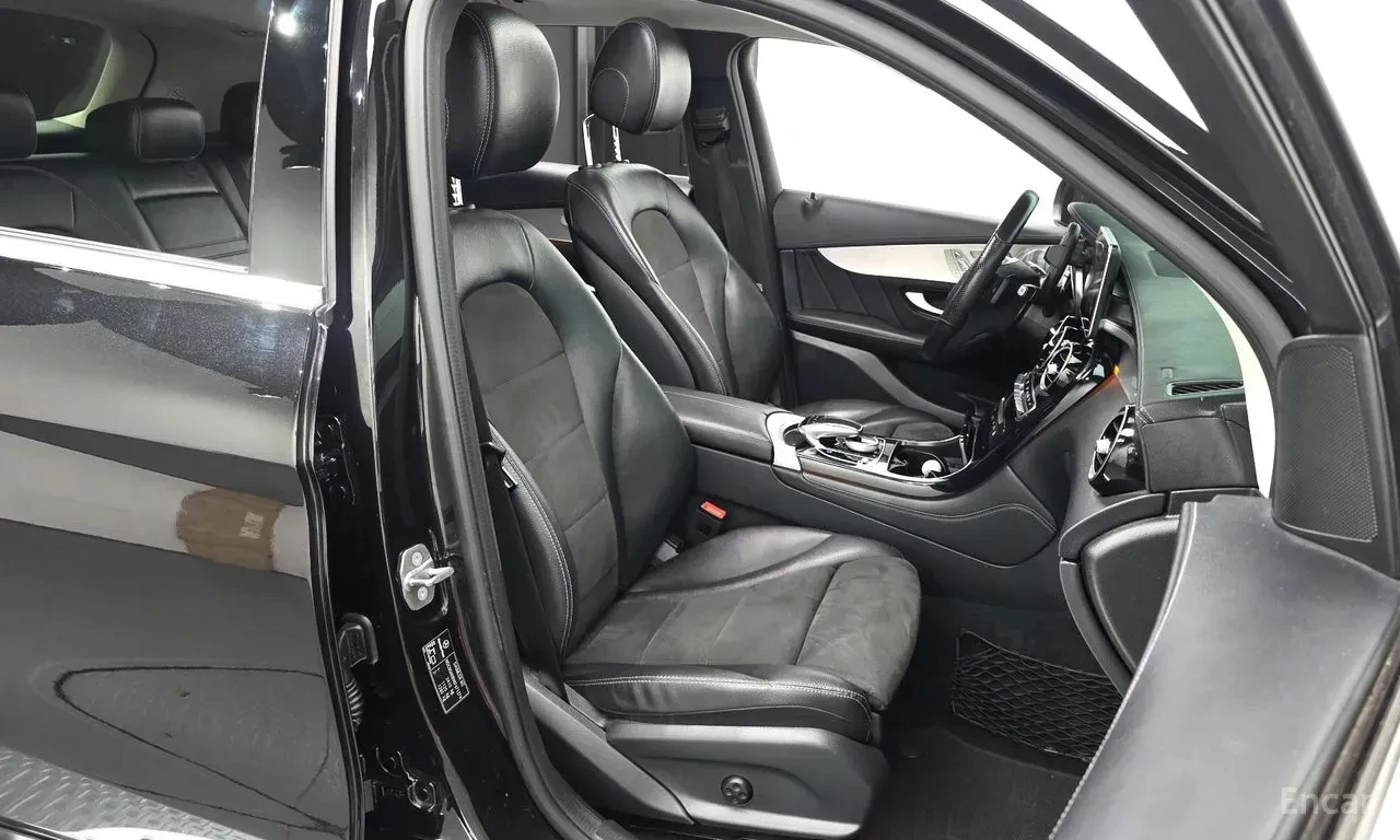 Mercedes-Benz GLC 300 AMG LINE* * 4MATIC* * 360 * * MEMORY* * BURMESTER* | Mobile.bg � ����������� 10