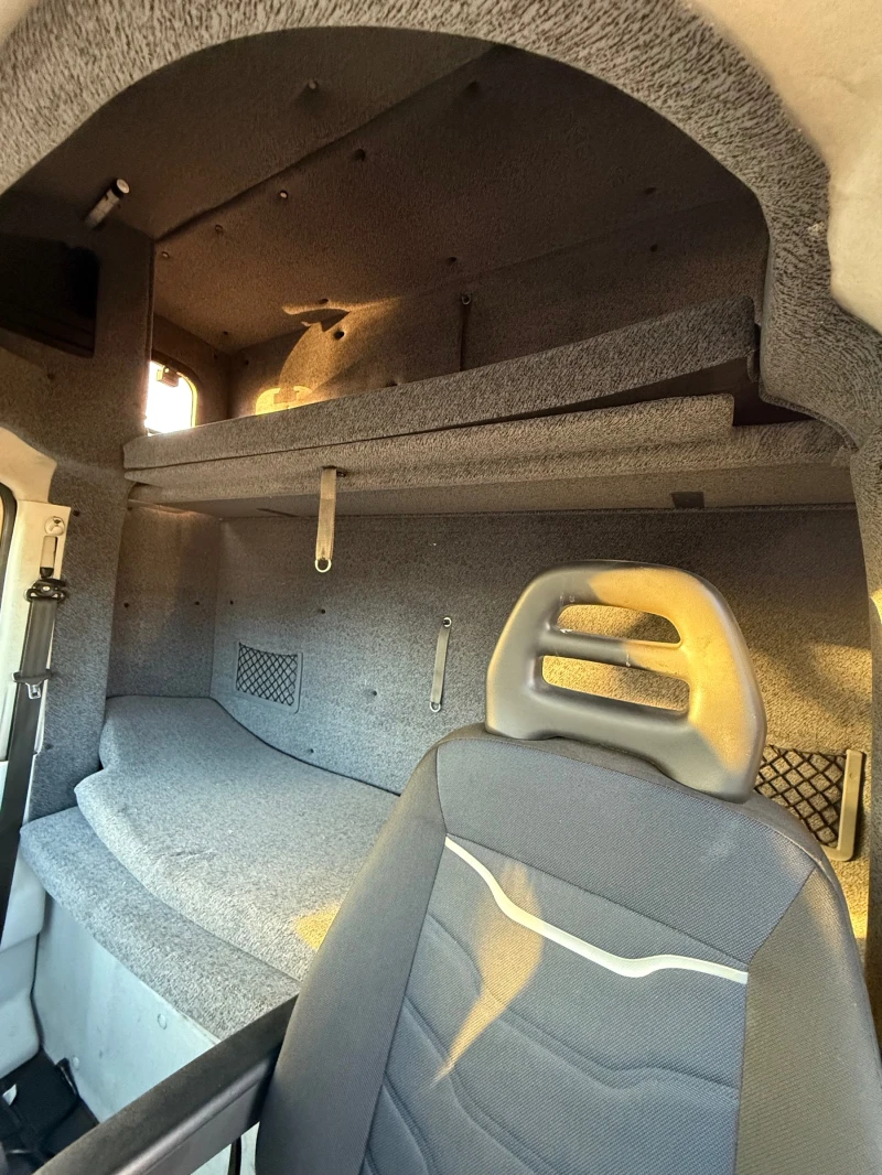 Iveco Daily 72-180, снимка 13 - Бусове и автобуси - 52215597