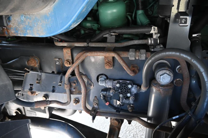 Volvo FE 280 Падащ борд, снимка 13 - Камиони - 49615497