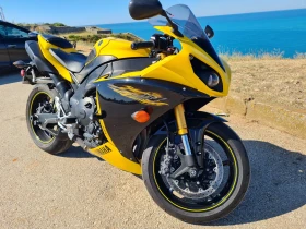 Yamaha YZF-R1 Big Bang, снимка 1