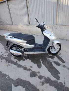     Honda Dylan