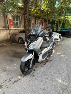 ������ Yamaha X-max