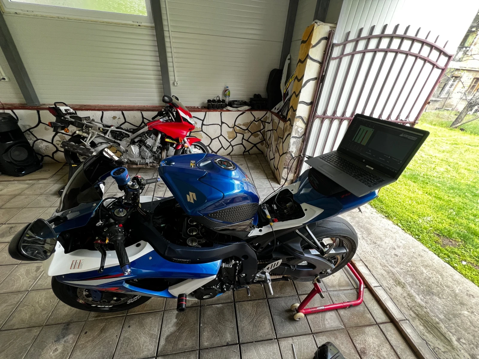Suzuki Gsxr 750 L0 | Mobile.bg   17
