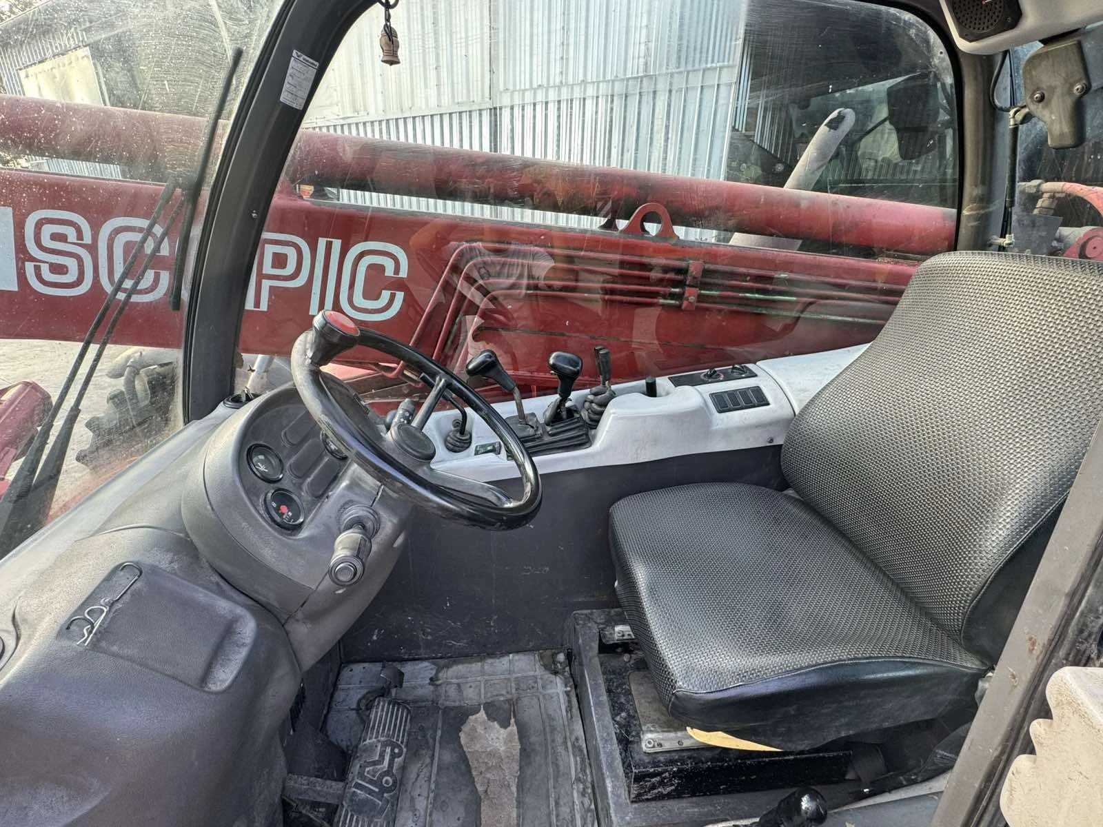 ������������ ������� Manitou | Mobile.bg � ����������� 5