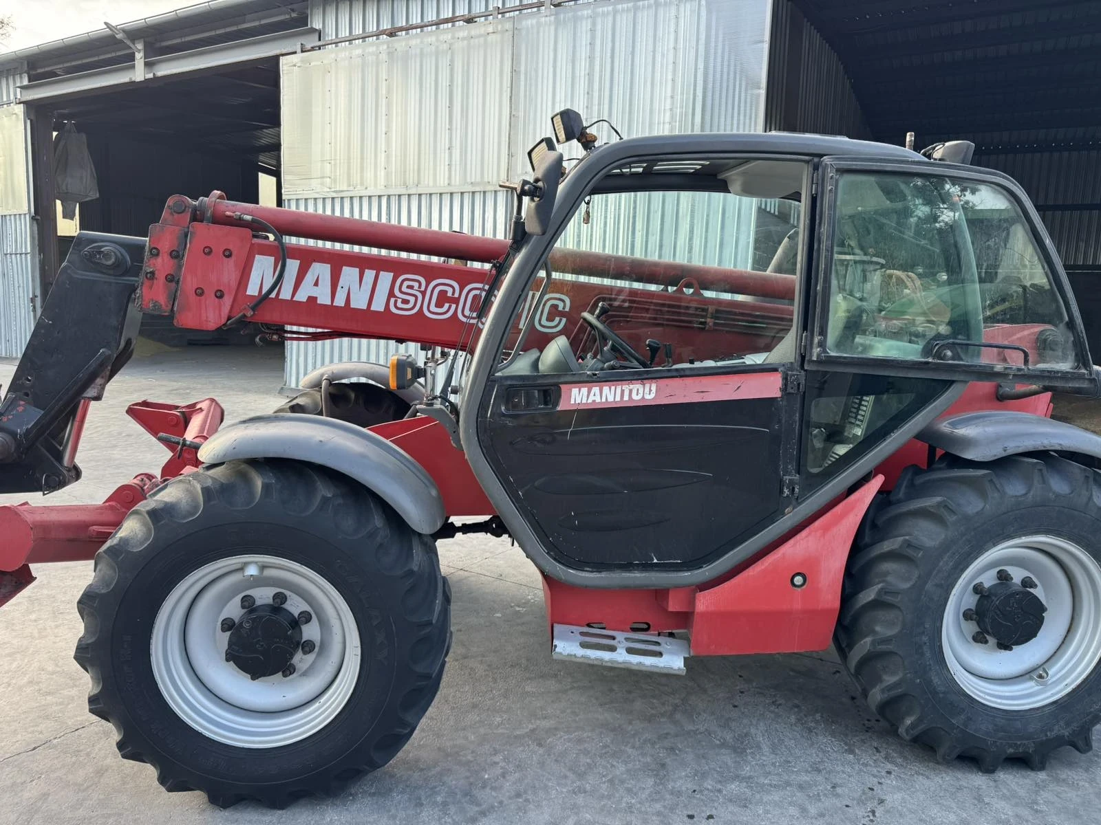 ������������ ������� Manitou | Mobile.bg � ����������� 4