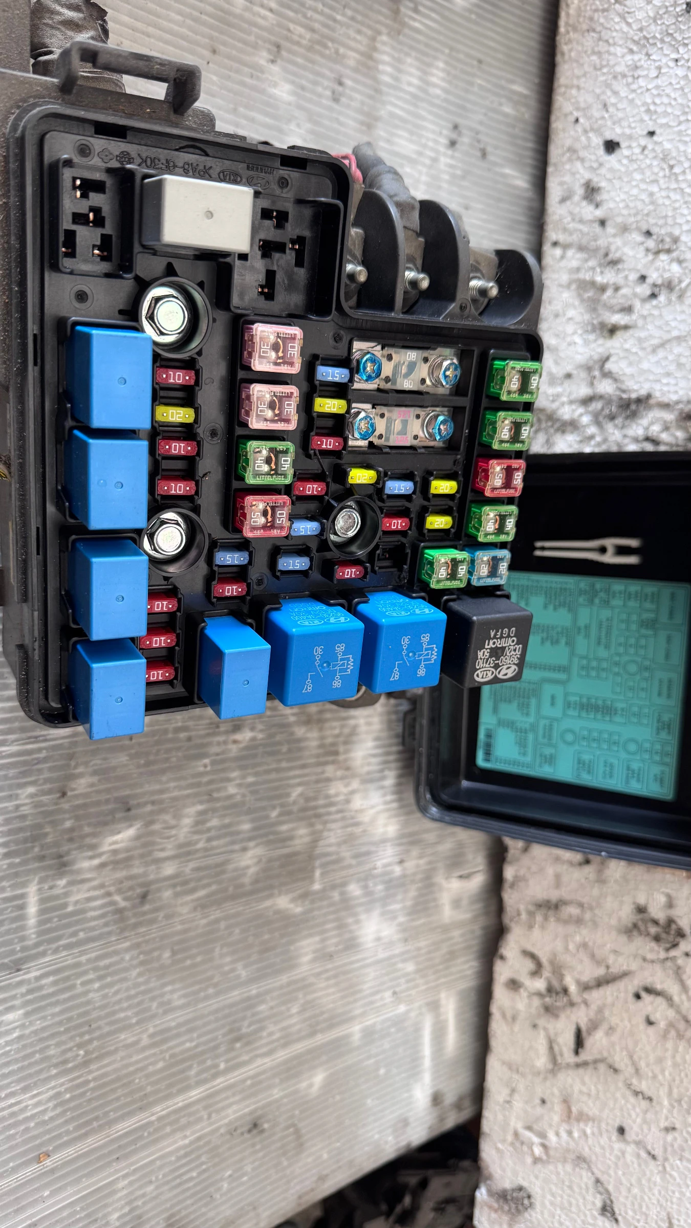 ��������� ����� (������� ����� BSI / BSM ) �� Kia Ceed - 91950-1H020 | Mobile.bg � ����������� 1