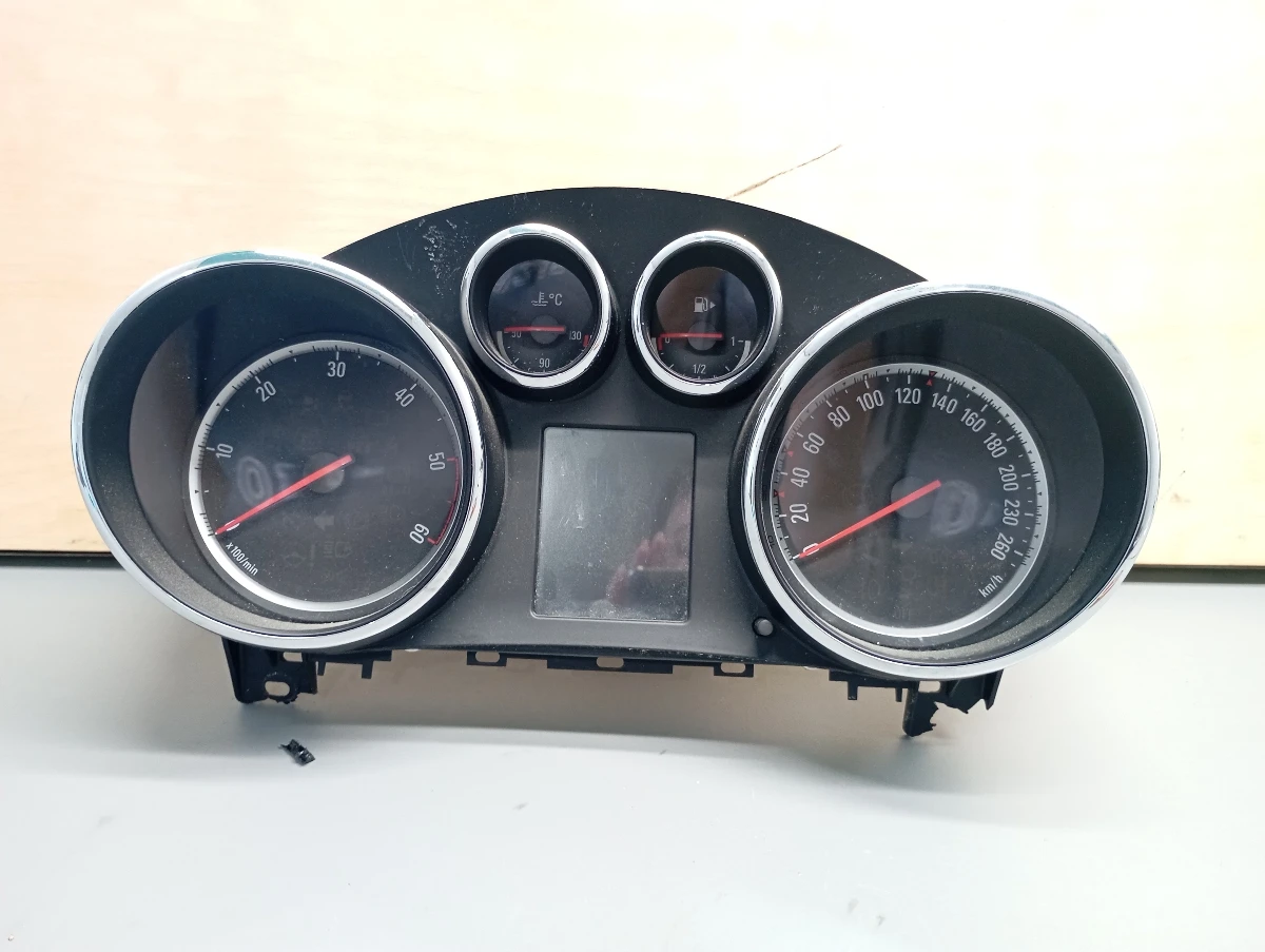 ���������� ���� ����� 2.0� (1) | Mobile.bg � ����������� 1