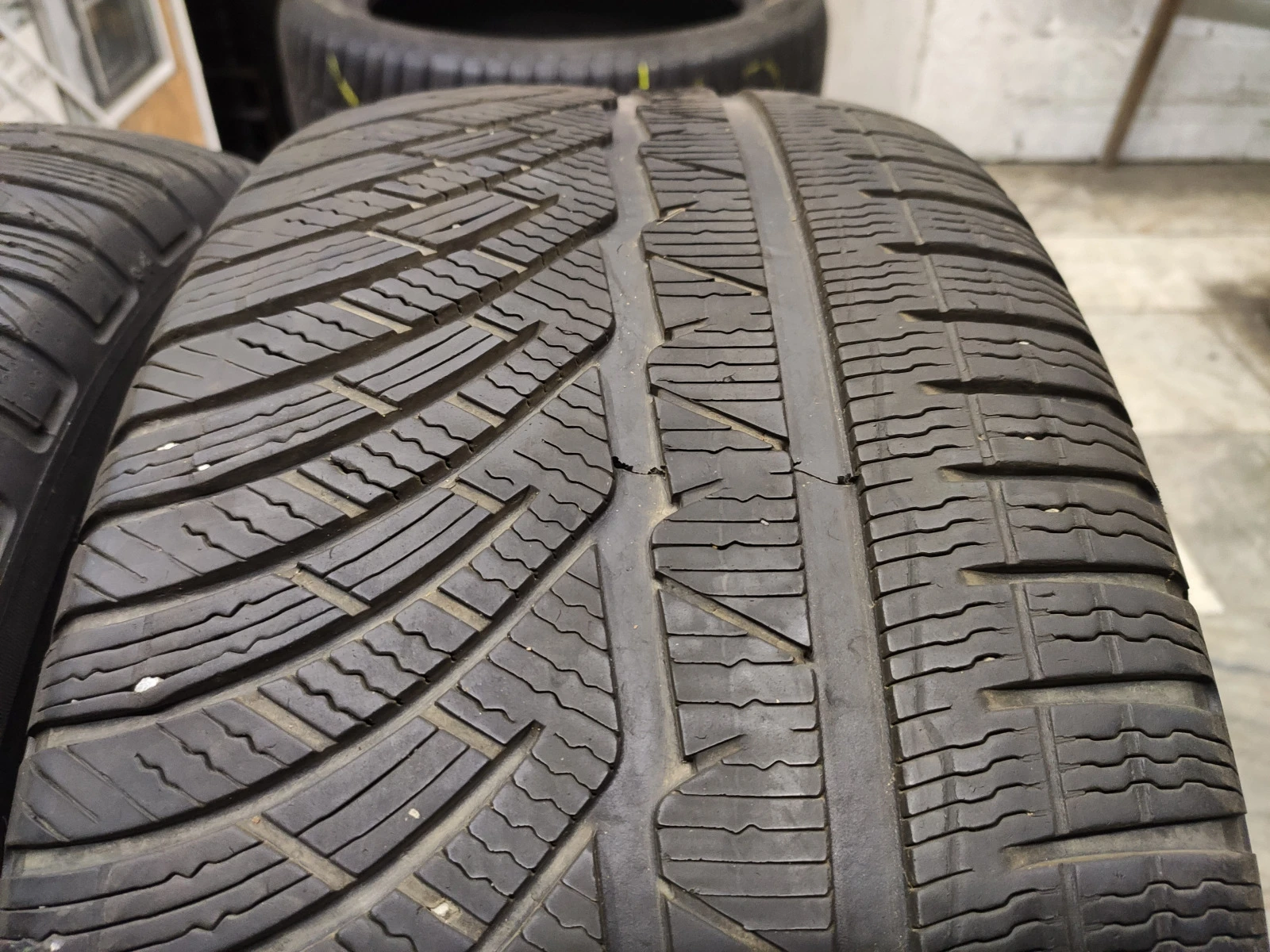  245/45R18 | Mobile.bg   1