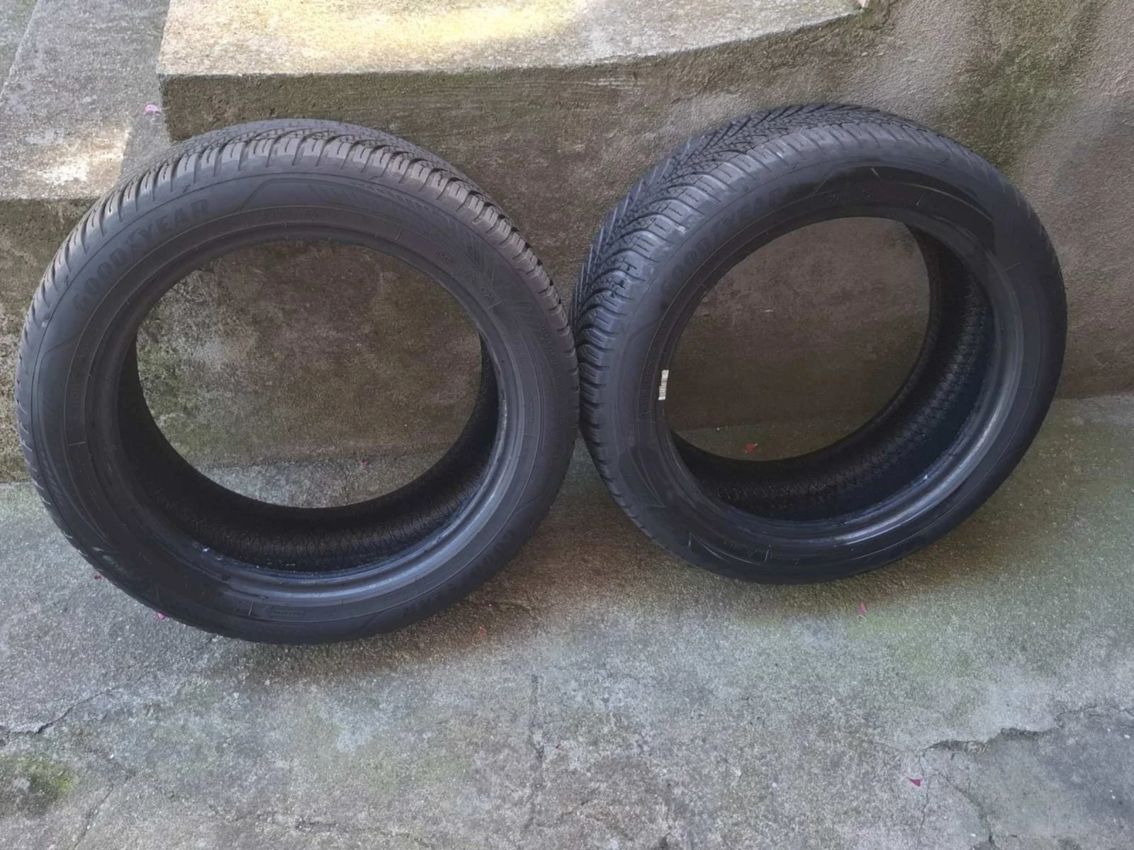 Гуми Всесезонни 225/50R17, снимка 7 - Гуми и джанти - 55185041