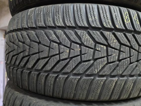 Гуми Зимни 235/45R18, снимка 2 - Гуми и джанти - 53309646