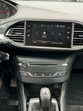 Peugeot 308 1.2i* CARPLAY* РЕГИСТРИРАН* PARKTRONIC* , снимка 11