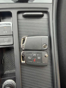 VW Golf R  Manual | CARFAX | LED | | PODGREV | , снимка 11