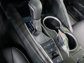 Toyota Camry (Xv70) 2.5, снимка 9