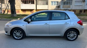 Toyota Auris 1.6 Benzin Германия 130000км ТОП, снимка 2