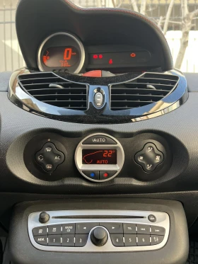 Renault Twingo - 2900 € / 5671.91 лв. - 91732037 3