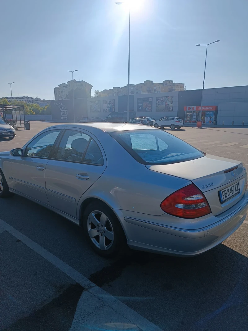 Mercedes-Benz E 320 Cdi, снимка 5 - Автомобили и джипове - 48701621