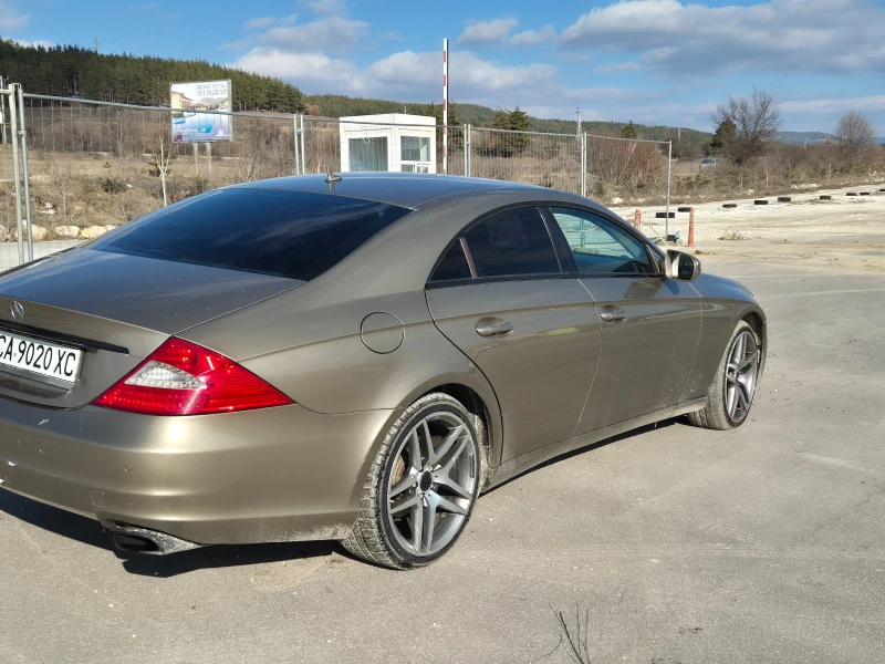 Mercedes-Benz CLS 320 3.2, снимка 4 - Автомобили и джипове - 49225046