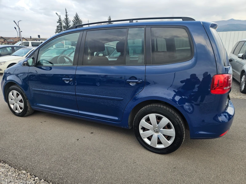 VW Touran 1.6TDI F1 DSG, снимка 7 - Автомобили и джипове - 49321876