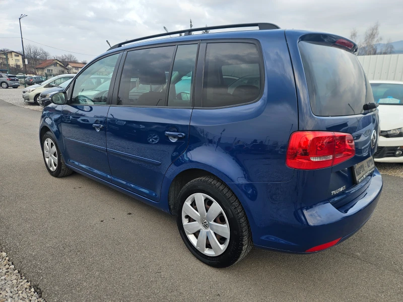 VW Touran 1.6TDI F1 DSG, снимка 6 - Автомобили и джипове - 49321876