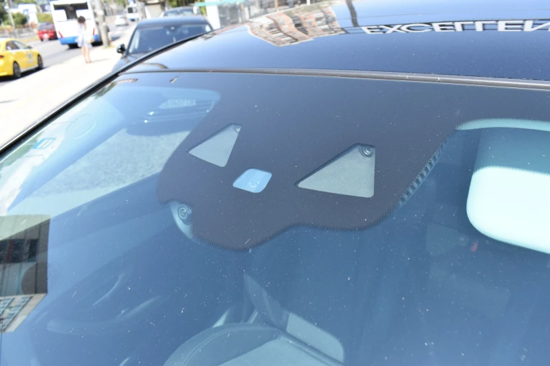 Mercedes-Benz E 400 4MATIC* , снимка 8 - Автомобили и джипове - 51206455