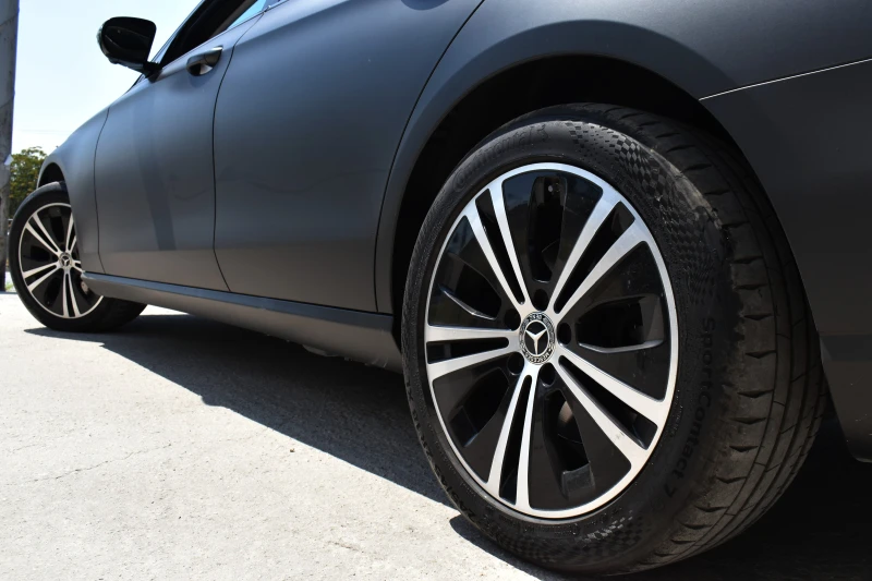 Mercedes-Benz E 400 4MATIC* , снимка 2 - Автомобили и джипове - 51206455