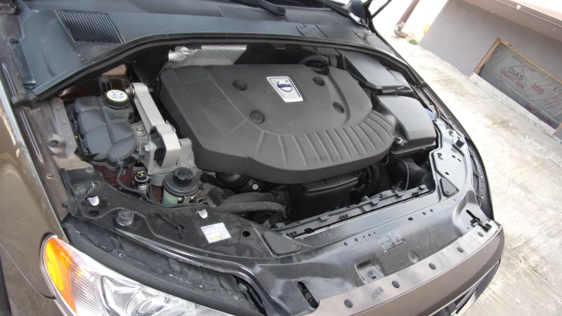 Volvo Xc70 Christmas Offer, снимка 6 - Автомобили и джипове - 52388402