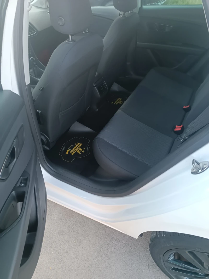 Seat Leon 1.2 TSI 105 ks. 4 cil.EURO 5J SPORT, снимка 11 - Автомобили и джипове - 52996666